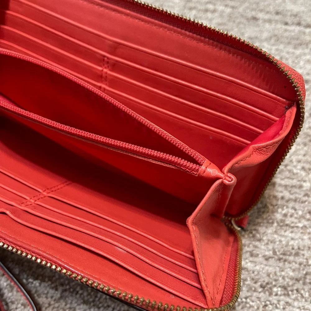 Coach Coral Wristlet Small Bag‎ Zipper Clutch